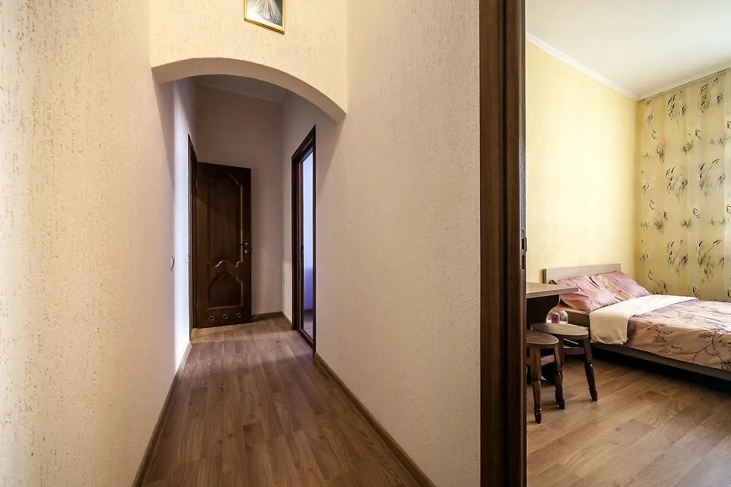 Modern 2Br Apartment In Central Lvov 0*,
