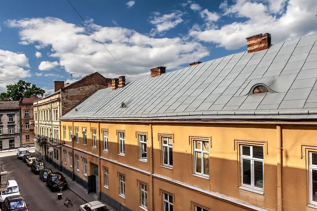 Modern 2Br Apartment In Central Львов